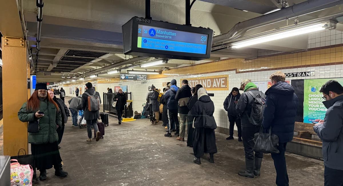 NYC subway service melts down as riders return following blizzard - Gothamist