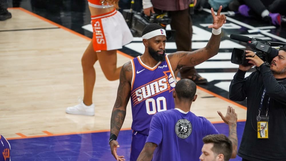 Royce O'Neale hits Suns' game