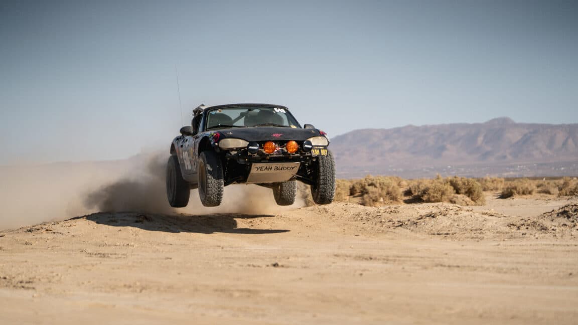 How I streamed my off-road Miata race using Starlink and StarStream