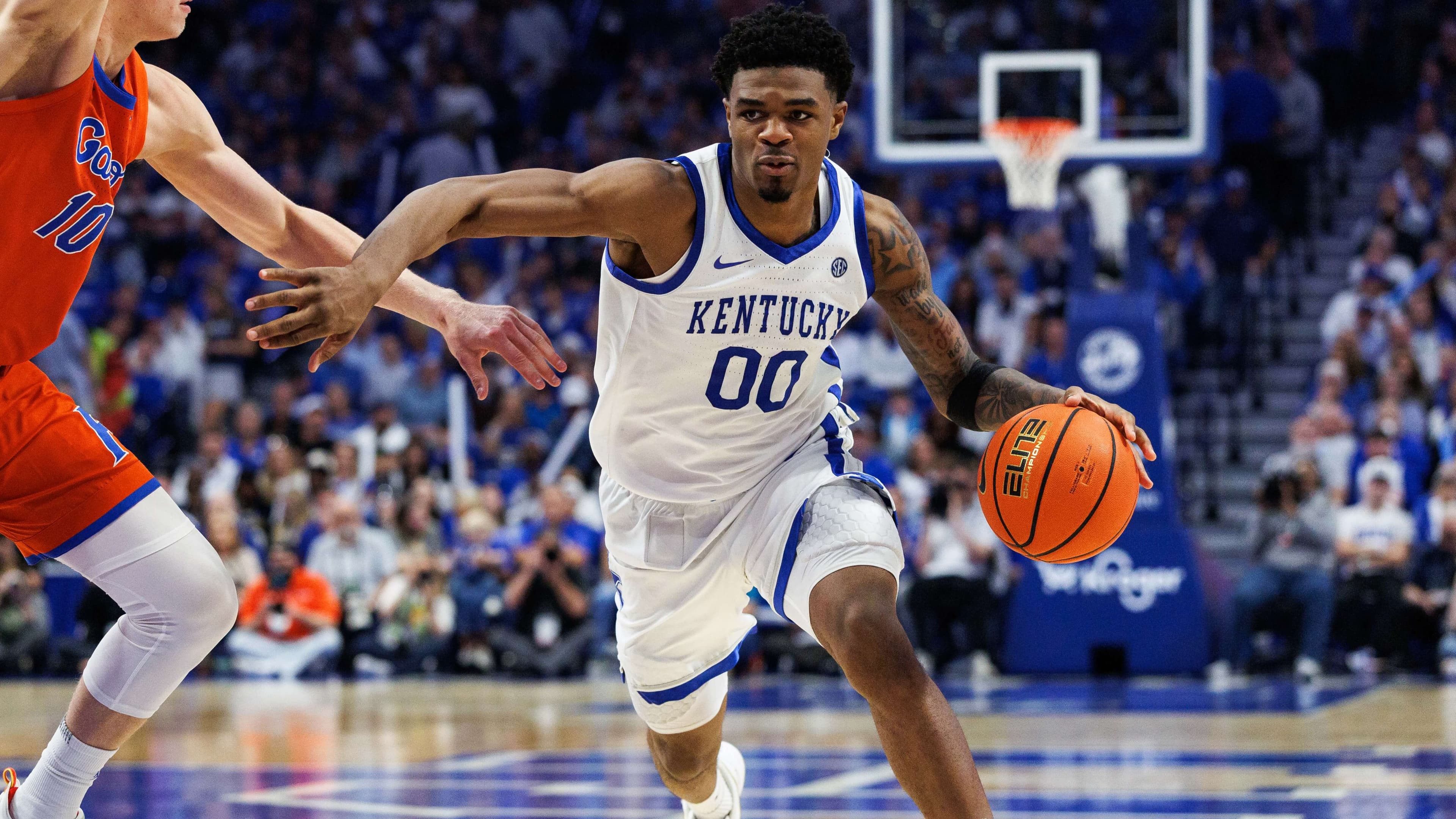 Kentucky vs Santa Clara March Madness Preview: Wildcats Lean on Otega Oweh in Tight First-Round Battle