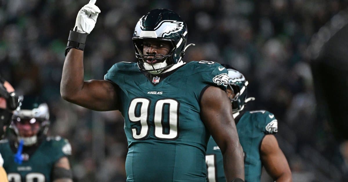 Report: Eagles sign NT Jordan Davis to contract extension