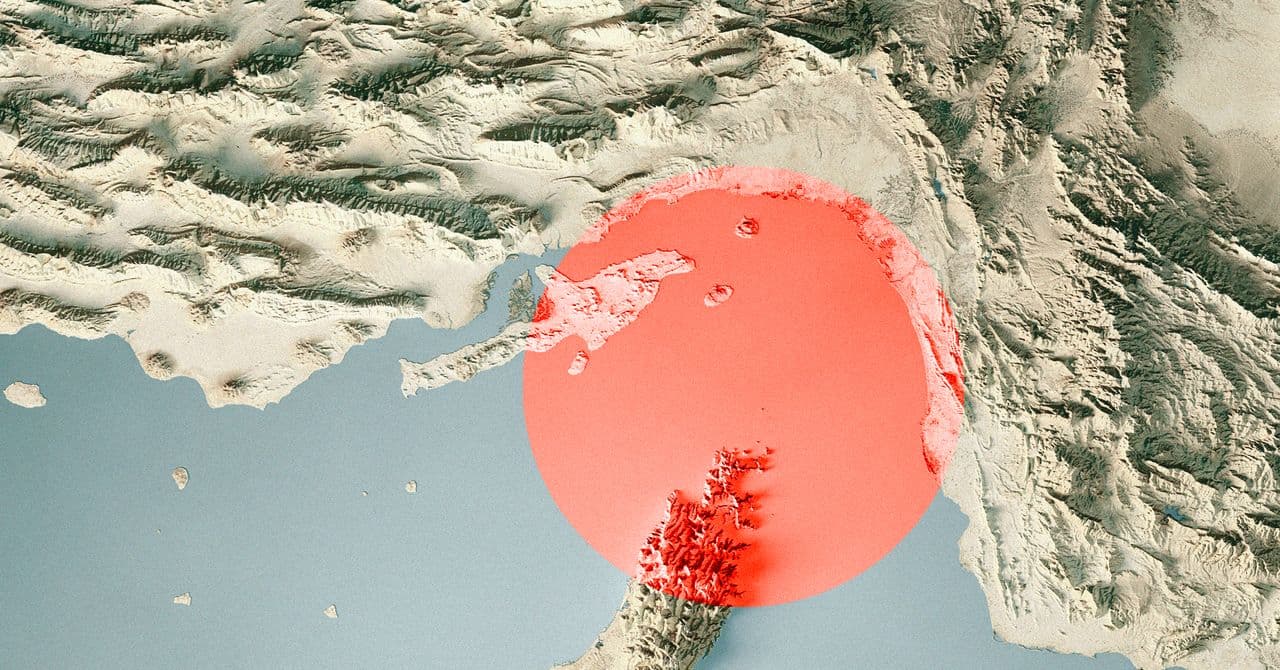 What Happens if Iran Shuts Down the Strait of Hormuz?