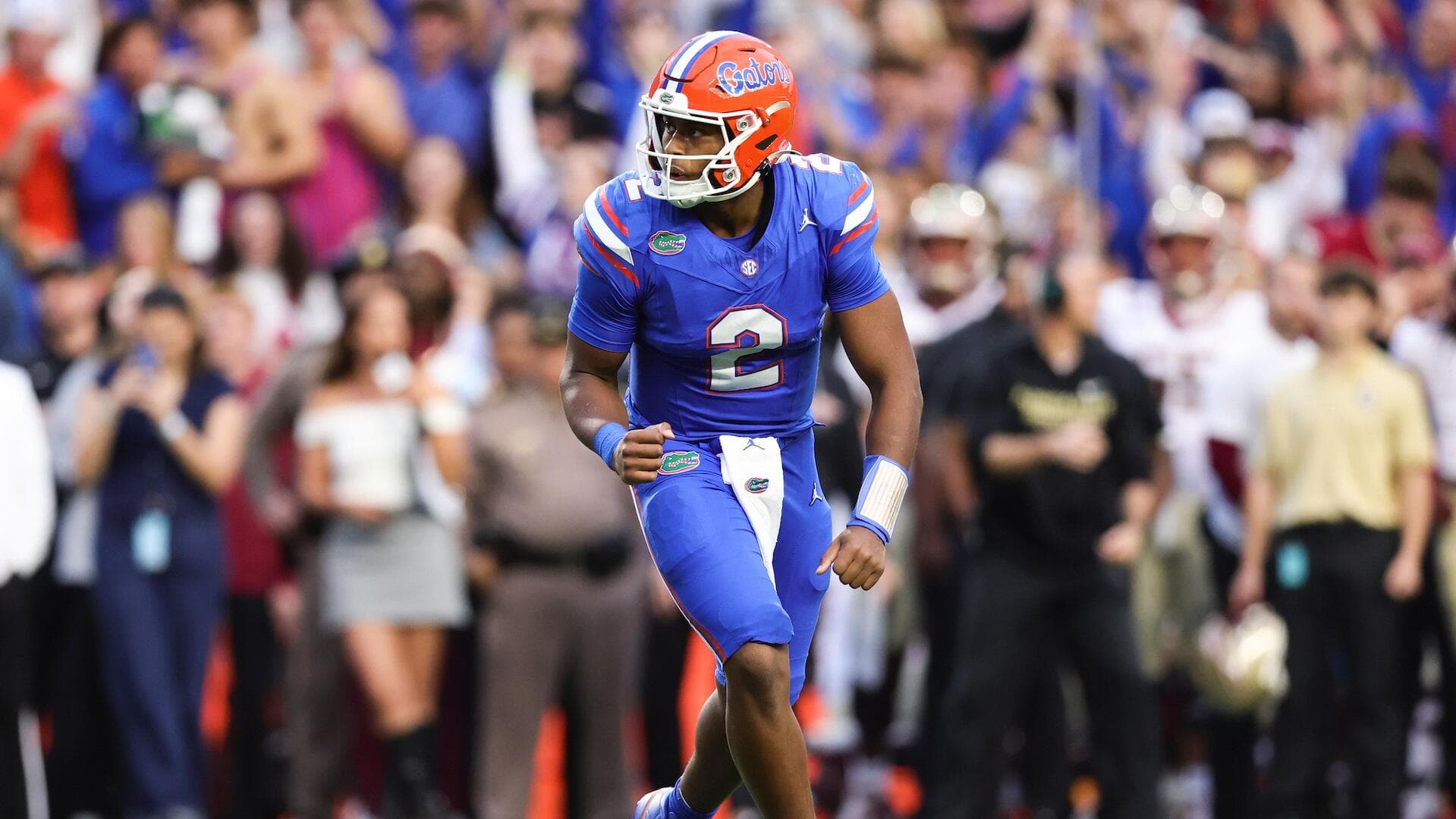 Old faces in new places: DJ Lagway, Jackson Arnold among college football transfers seeking fresh starts