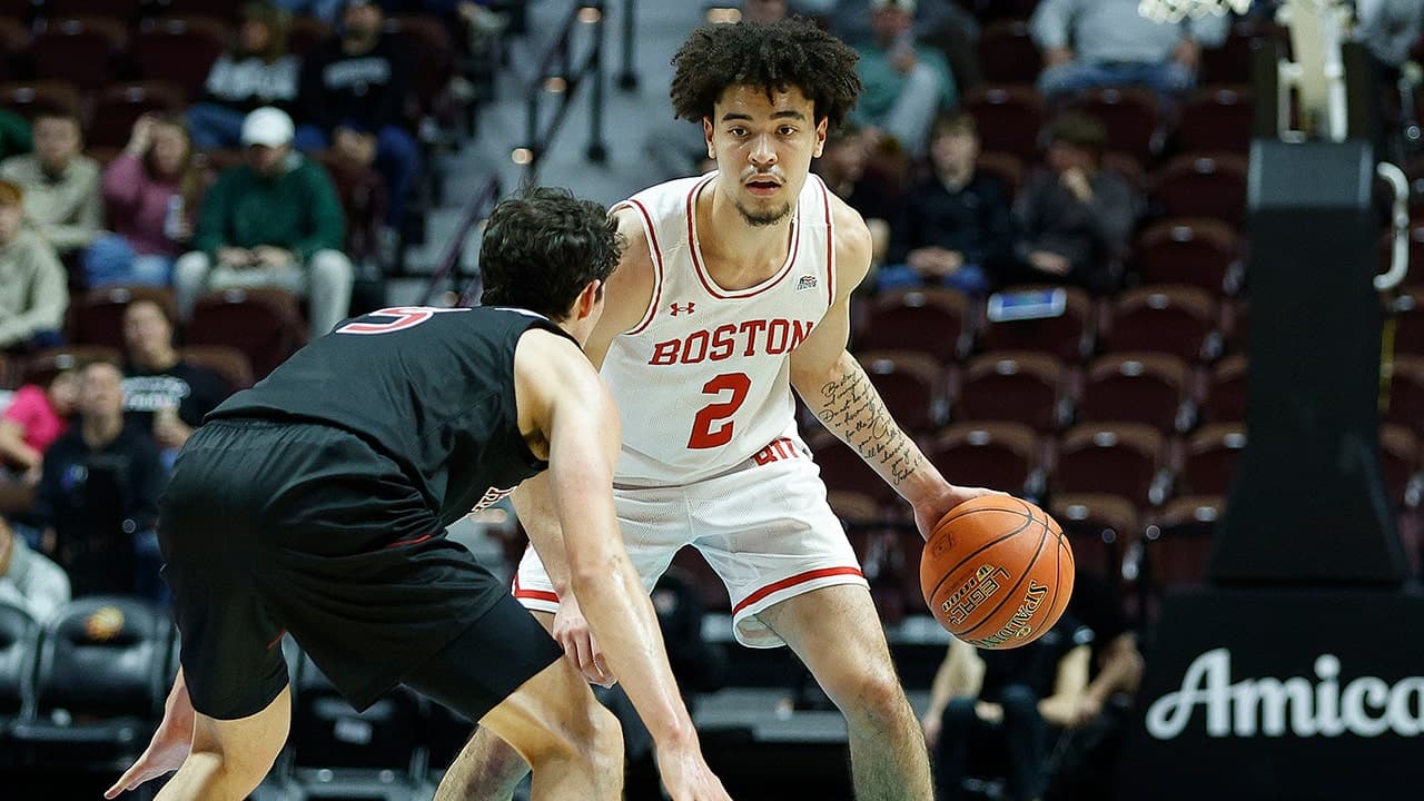 Boston's season stays alive with dramatic buzzer-beater to advance to conference title game