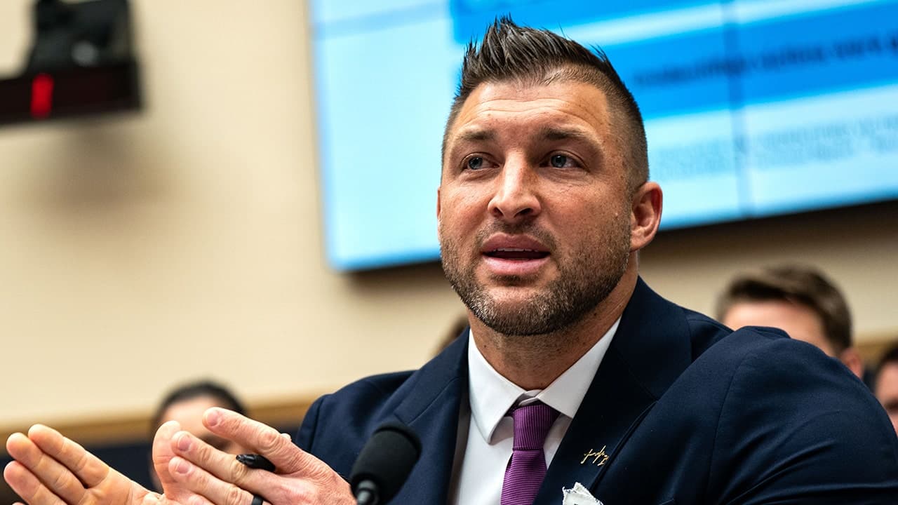 Tim Tebow urges Congress to fight child trafficking, abuse in emotional plea: 'Darkest hour of need'