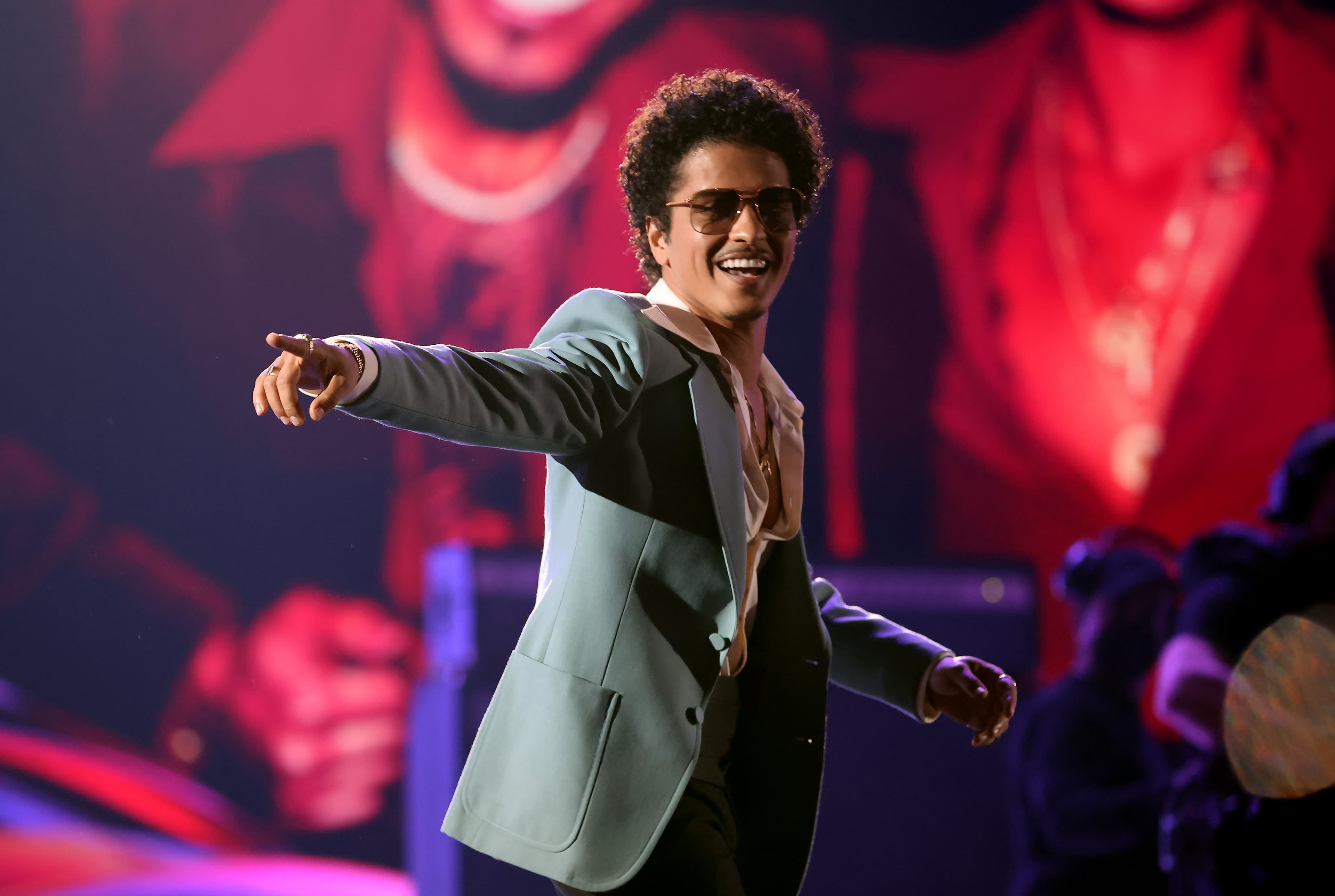 Bruno Mars’ ‘The Romantic’ Becomes His First to Debut at No. 1 on Albums Chart