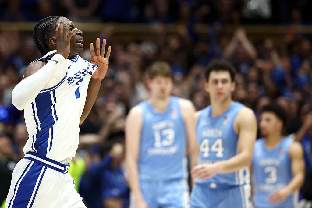 No. 1 Duke caps of regular season with 76-61 win over No. 17 North Carolina