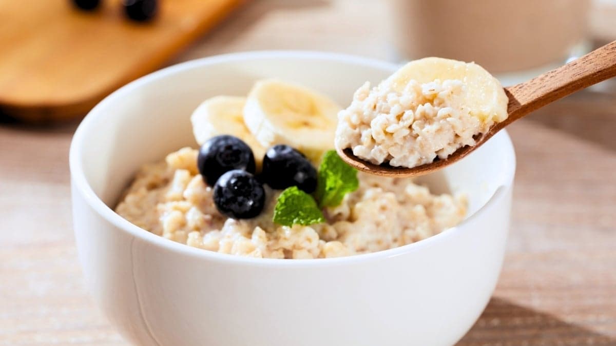 48-Hour Oatmeal Diet Could Cut Cholesterol Levels For Weeks, Study Shows - ScienceAlert