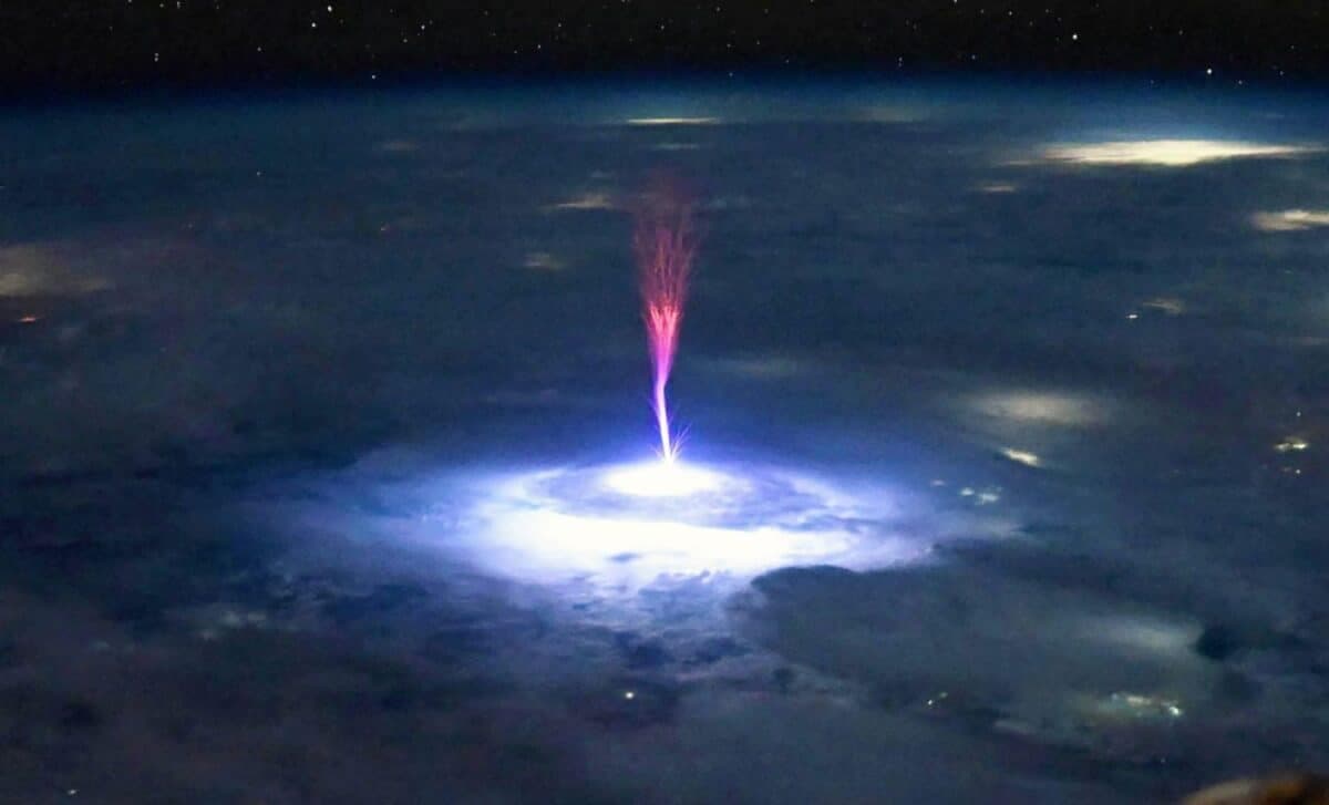 A NASA Astronaut Photographs a Rare Red Flash 55 Miles Above a Storm and It Lasts Only Milliseconds - The Daily Galaxy