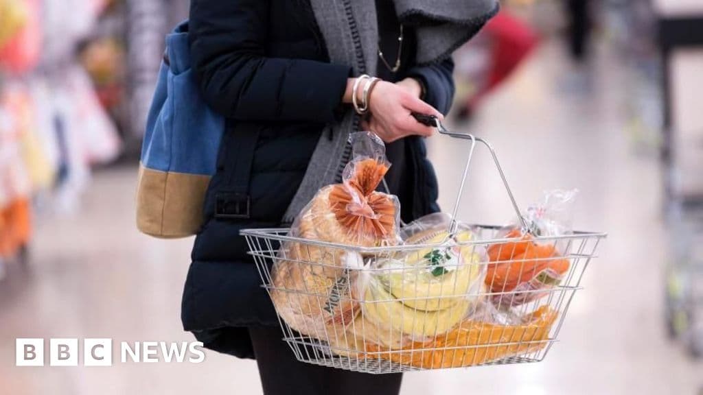 Iran war cost will be passed to consumers, shipping giant boss tells BBC - BBC