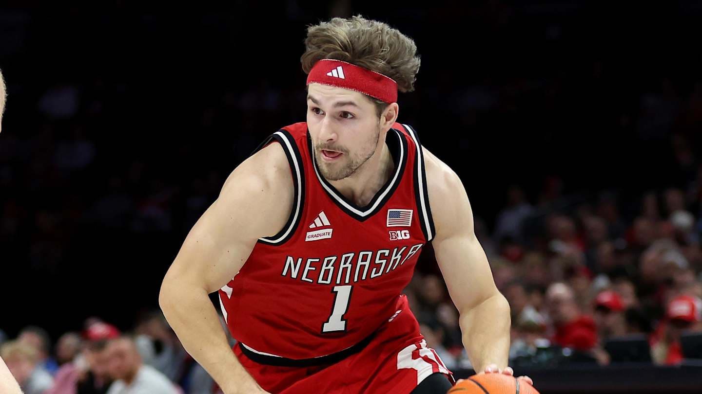 Big Second Half Pushes No. 12 Nebrasketball Past USC in L.A.