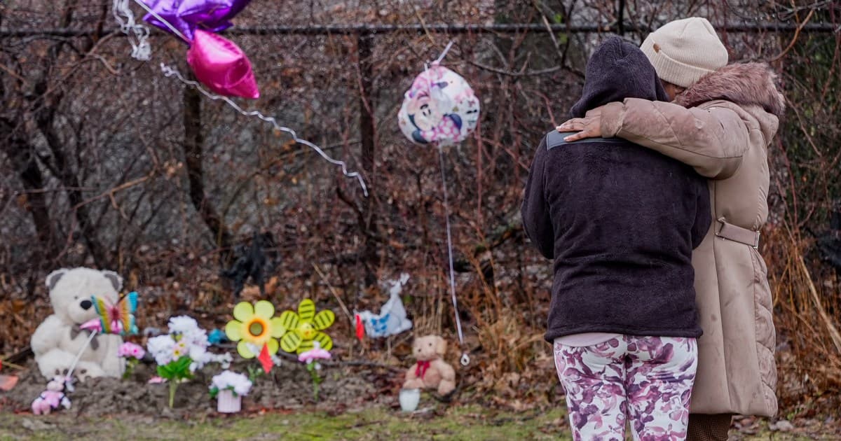 Cleveland playground now a place of mourning for two girls found in suitcases - NBC News