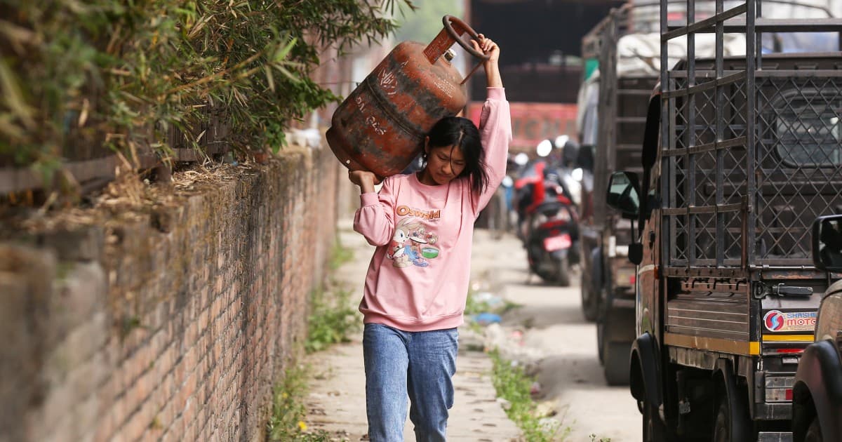 Asia Implements Emergency Measures as Oil Prices Surge Amid Iran War