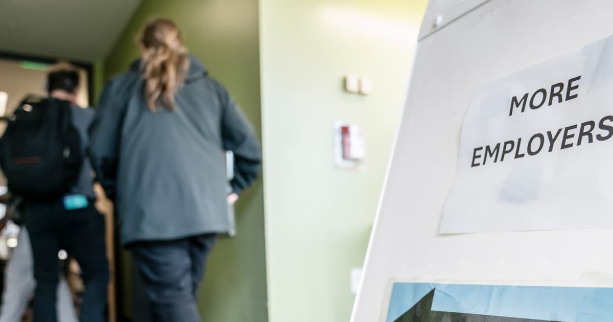 U.S. Economy Adds 178,000 Jobs in March as Labor Market Shows Resilience Amid Geopolitical Tensions