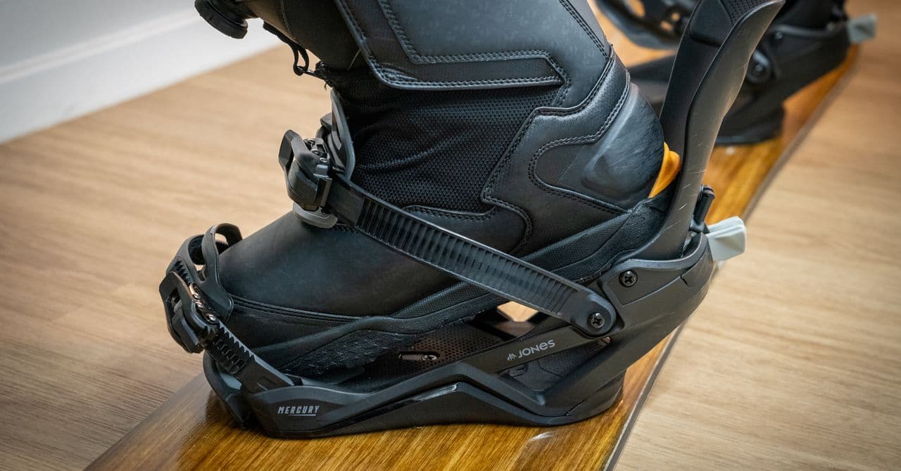 Jones Mercury FASE Snowboard Bindings Review: The Best Fast Entry System