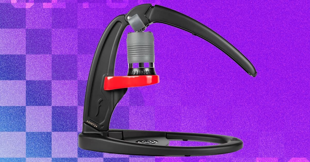 Pulling Espresso by Hand Is More Fun Than Pushing a Button