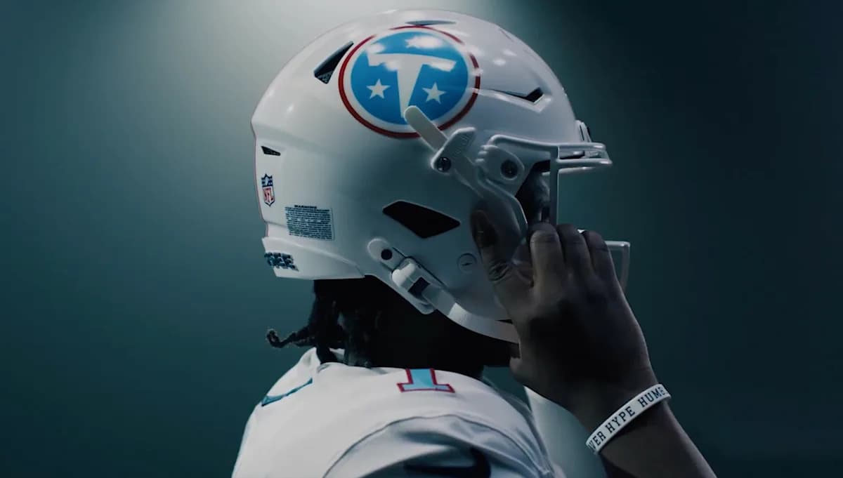 Titans reveal new uniforms, steering strongly into team's origins as Oilers with emphasis on light blue
