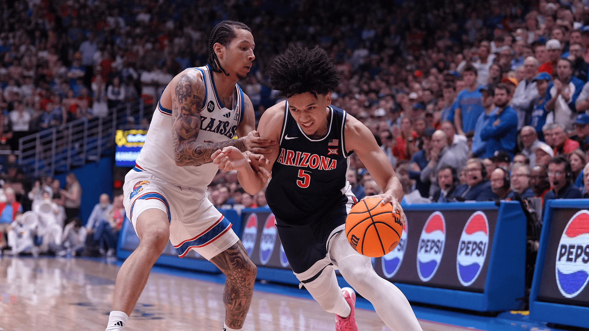 College basketball picks: Predictions for Duke vs. Virginia, Kansas vs. Arizona, more top 25 games on Saturday