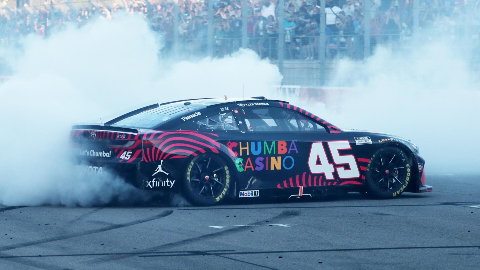 2026 Straight Talk Wireless 500 props, odds, picks, predictions: NASCAR experts backing Keselowski over Busch