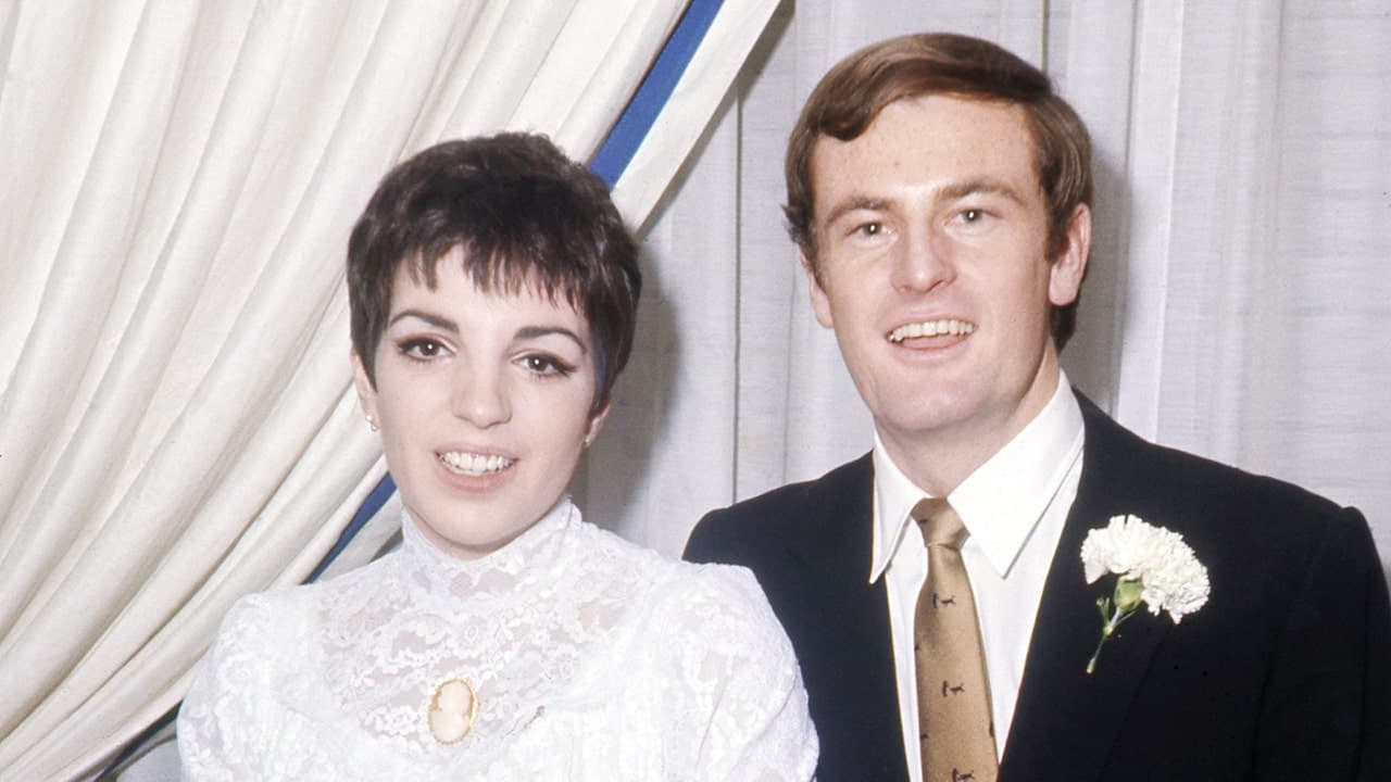 Liza Minnelli says her 'center of gravity crumbled' after finding husband Peter Allen in bed with another man