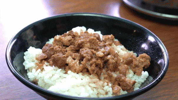 Beef eaters are going viral with 'boy kibble,' here's why the trend alarms some nutritionists