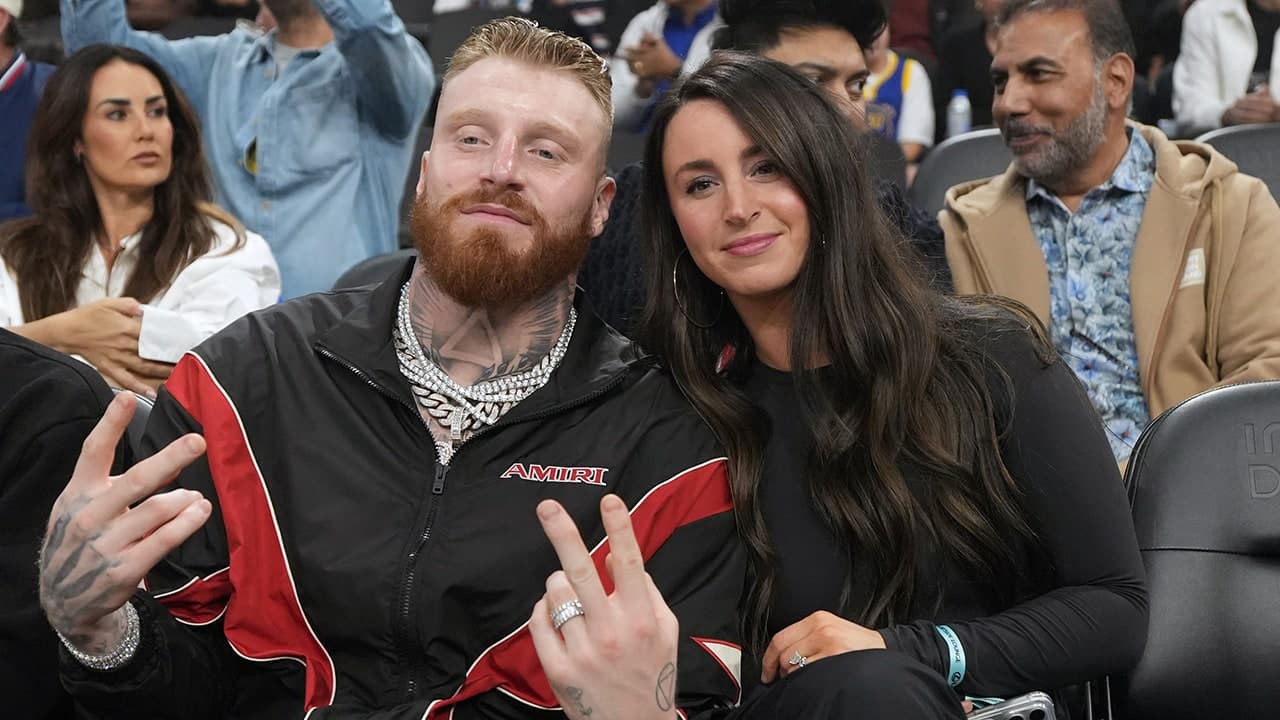 Maxx Crosby’s wife reacts to Ravens trade fallout with three-word message