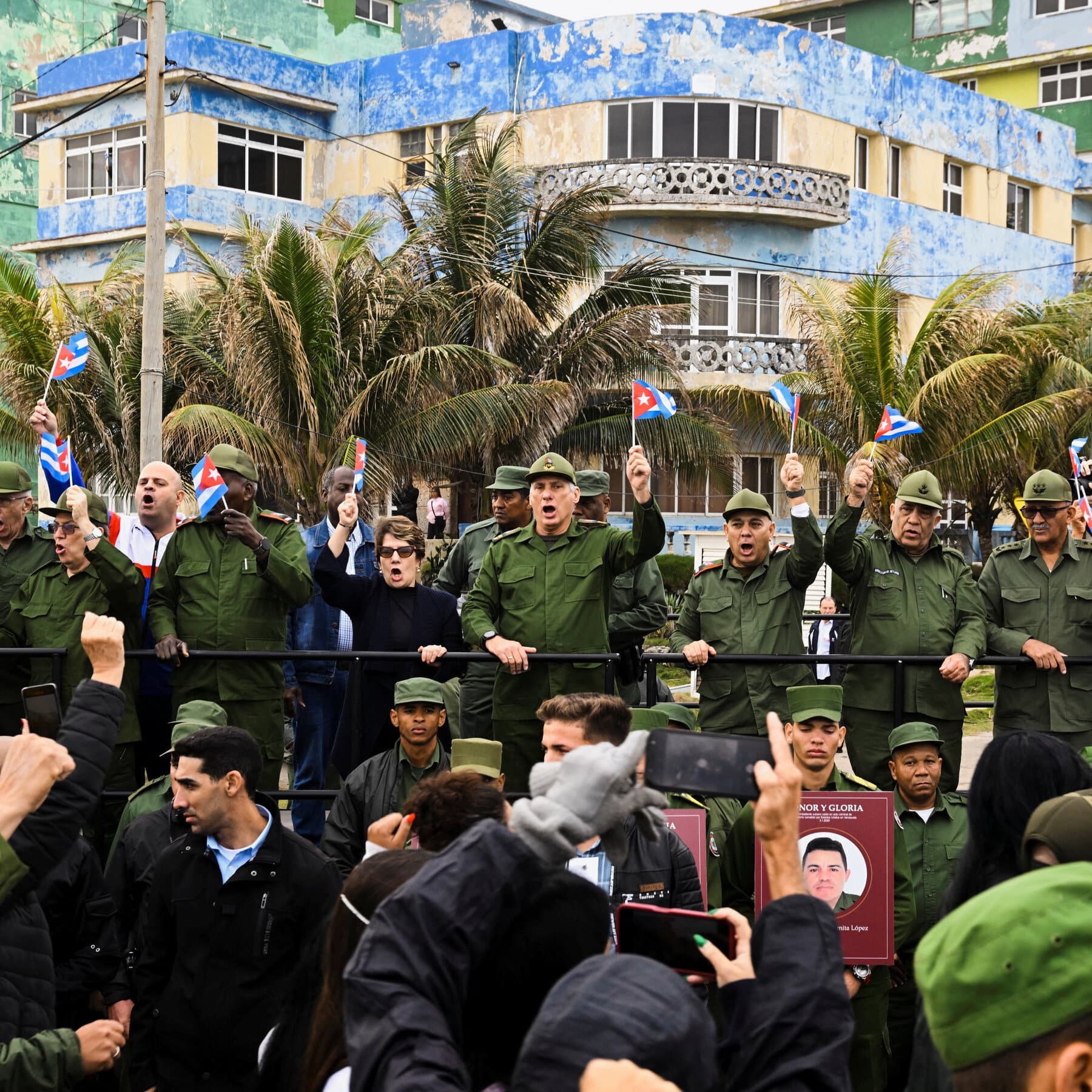 Regime Change in Cuba Appeals to Trump but Carries Risks