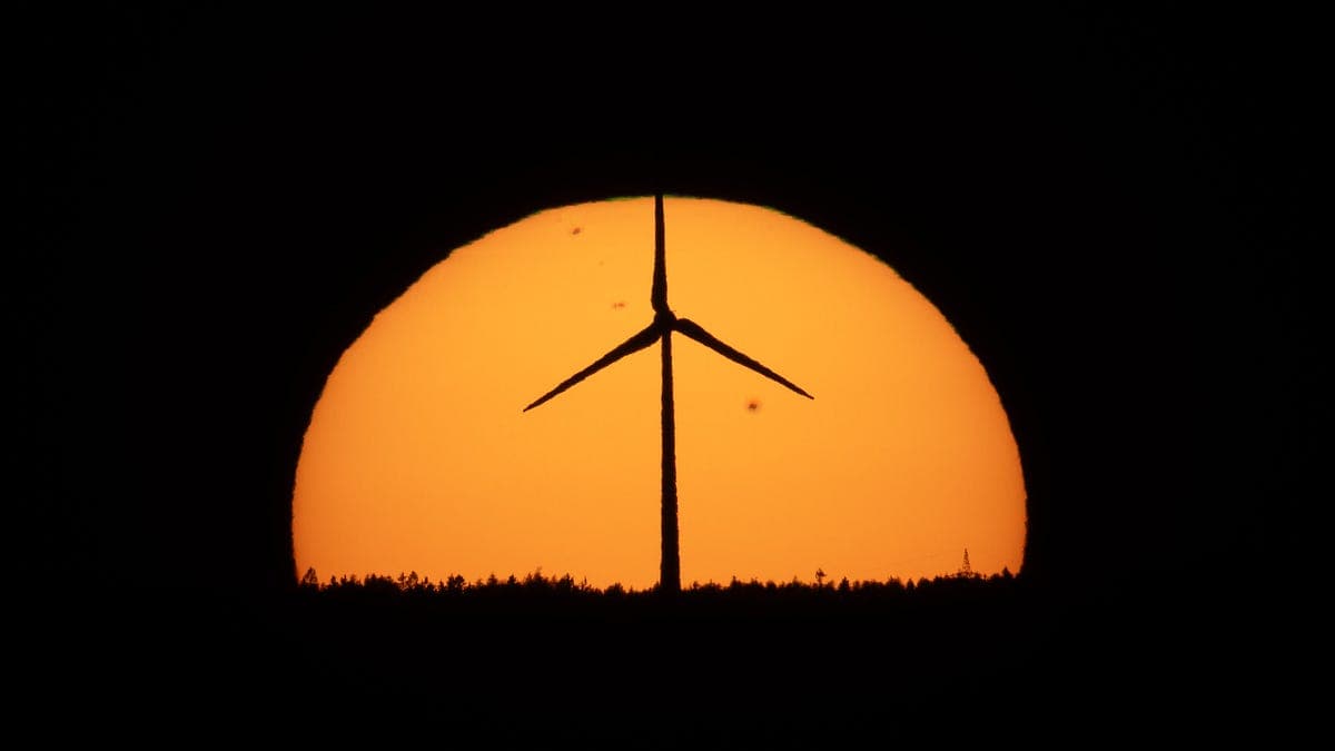 How Trump’s Iran War Could Actually Worsen Climate Change