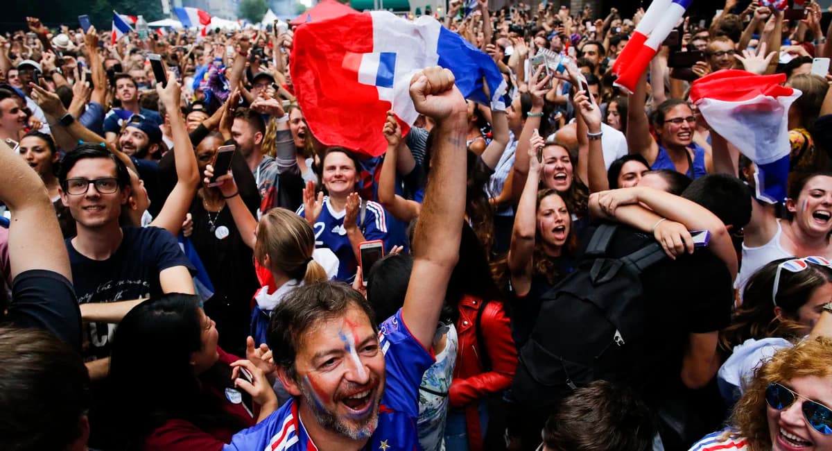 'Sip and stroll': NY lawmaker wants to ease liquor laws during World Cup