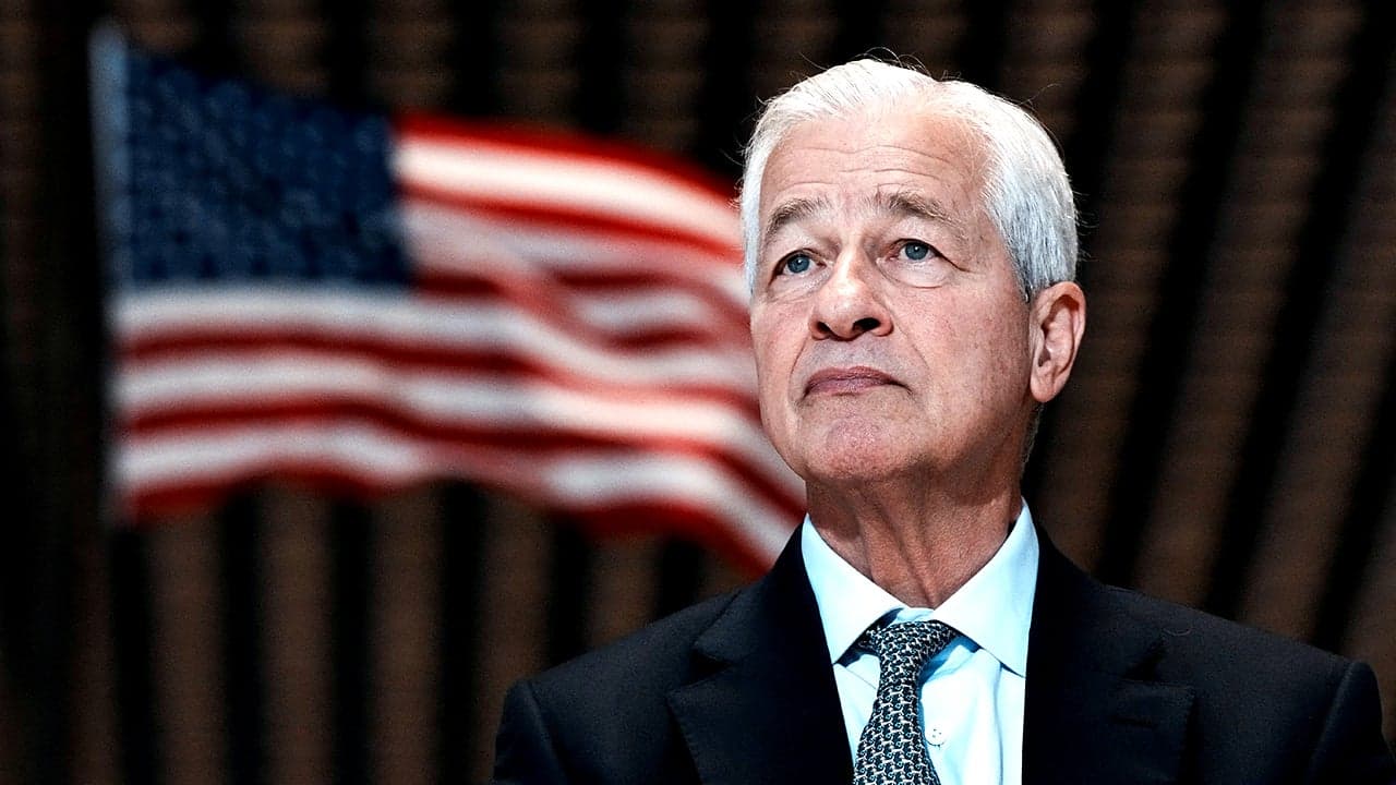 JPMorgan’s Jamie Dimon Warns of Economic Exodus from High-Tax States, AI’s Labor Impact, and Path to Reviving the American Dream