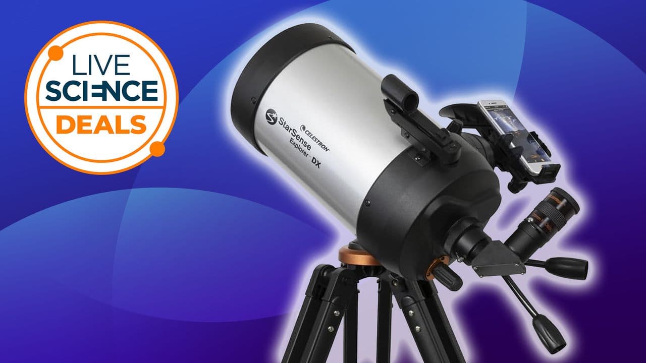 Just in time for the total lunar eclipse, this beginner-friendly telescope is now $100 off at Amazon