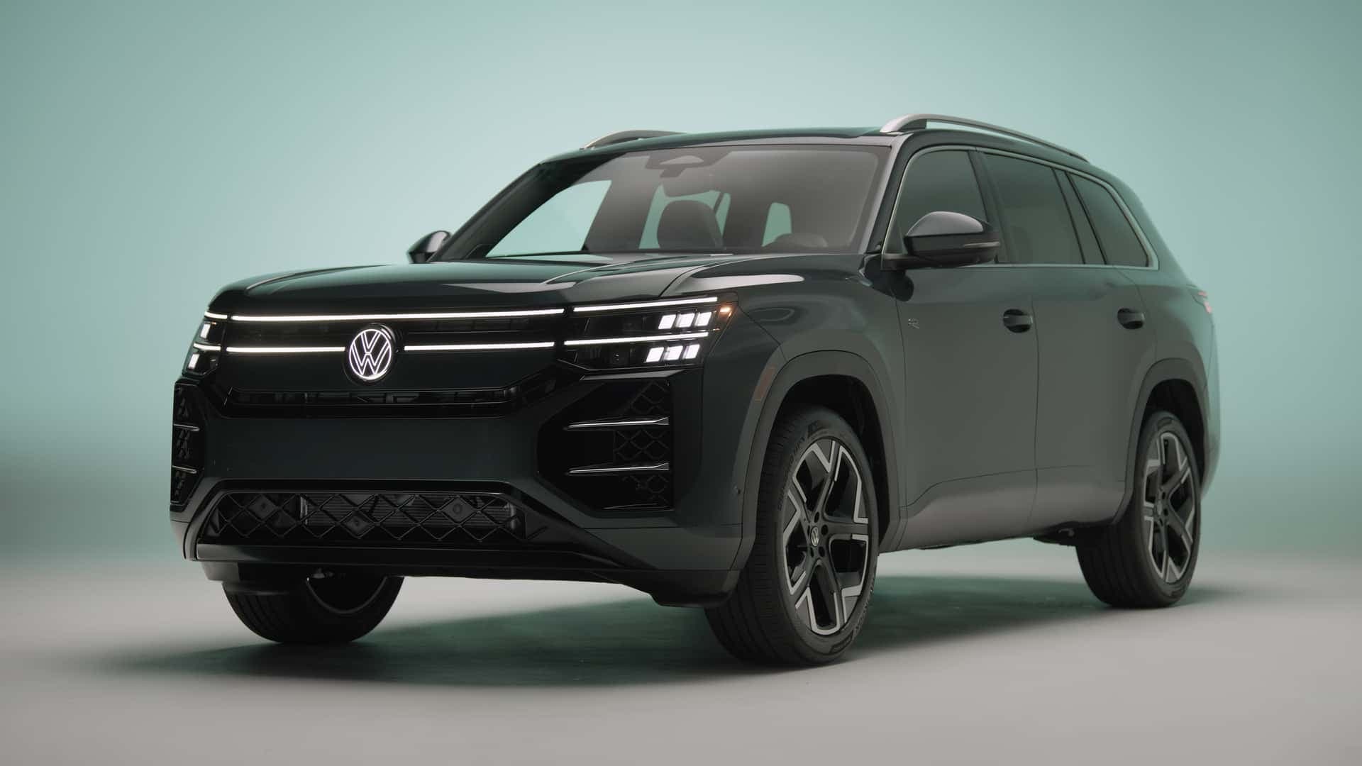 Volkswagen Unveils 2027 Atlas: Bigger, More Powerful, and Tech-Forward in Redesigned Three-Row SUV
