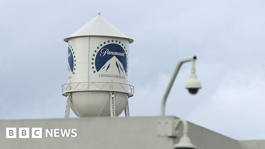 Netflix drops bid for Warner Bros, clearing way for Paramount takeover - BBC