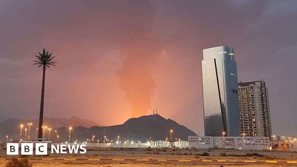 Hamas urges key ally Iran to halt attacks on Gulf states