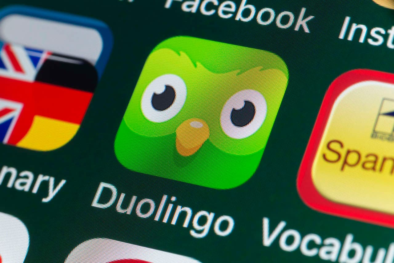 Duolingo is making some changes to contend with the threat of AI. Its stock is sinking.