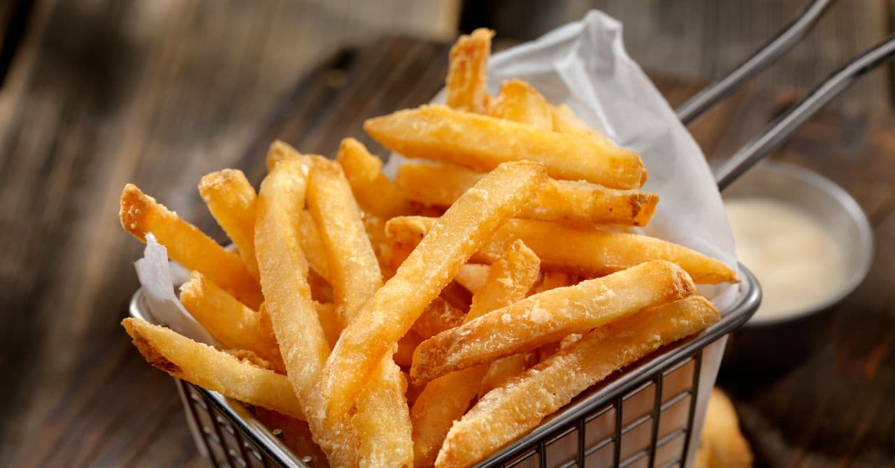 Scientists Develop Healthier French Fries with Less Oil Using Microwave-Frying Hybrid Method