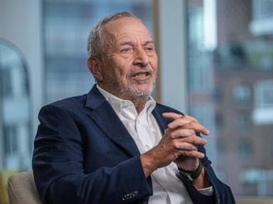  Larry Summers to step down from Harvard amid Epstein scrutiny