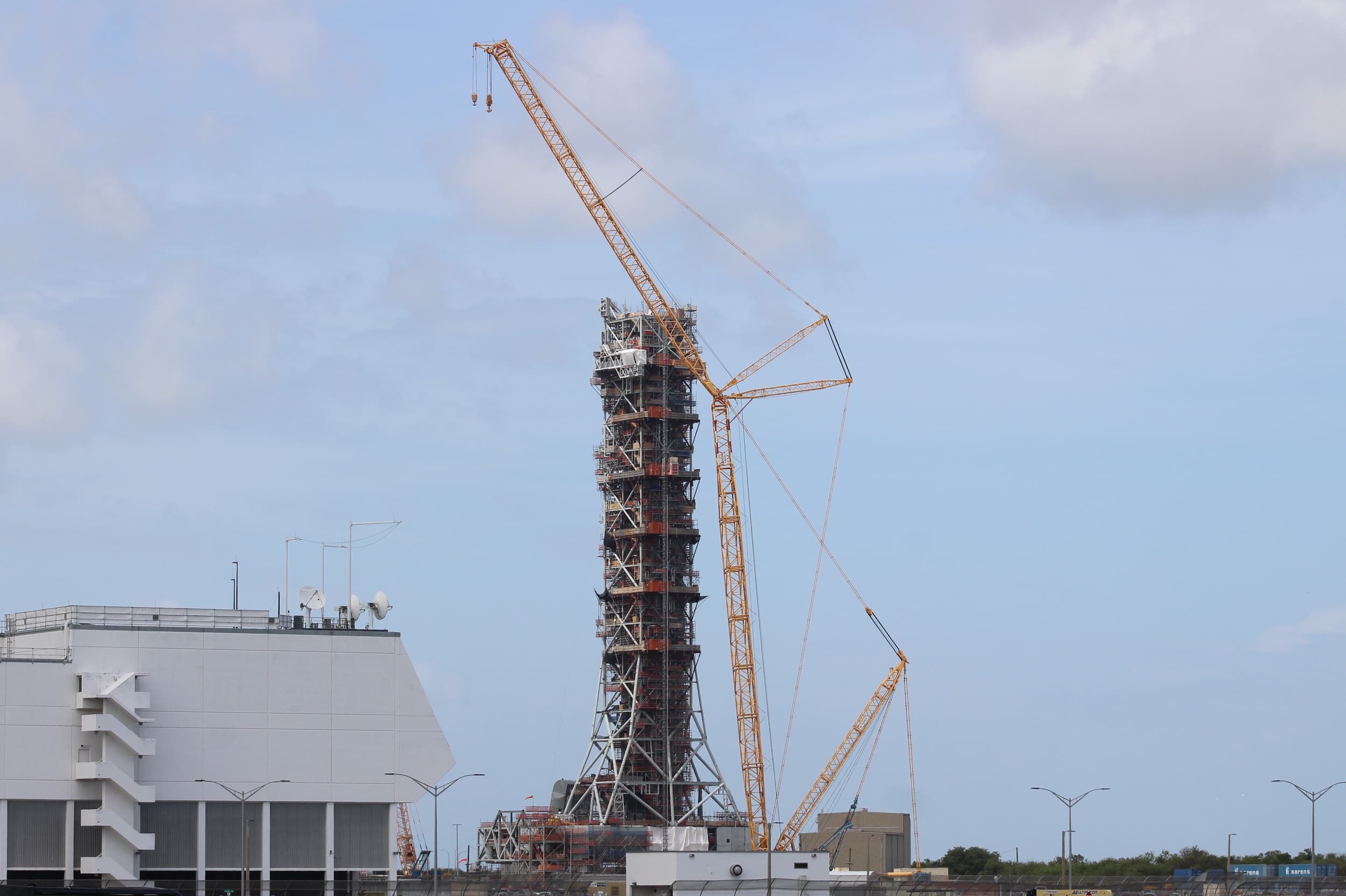 NASA Halts Work on SLS Mobile Launcher 2, Reallocates Resources for Artemis Mission Upgrades