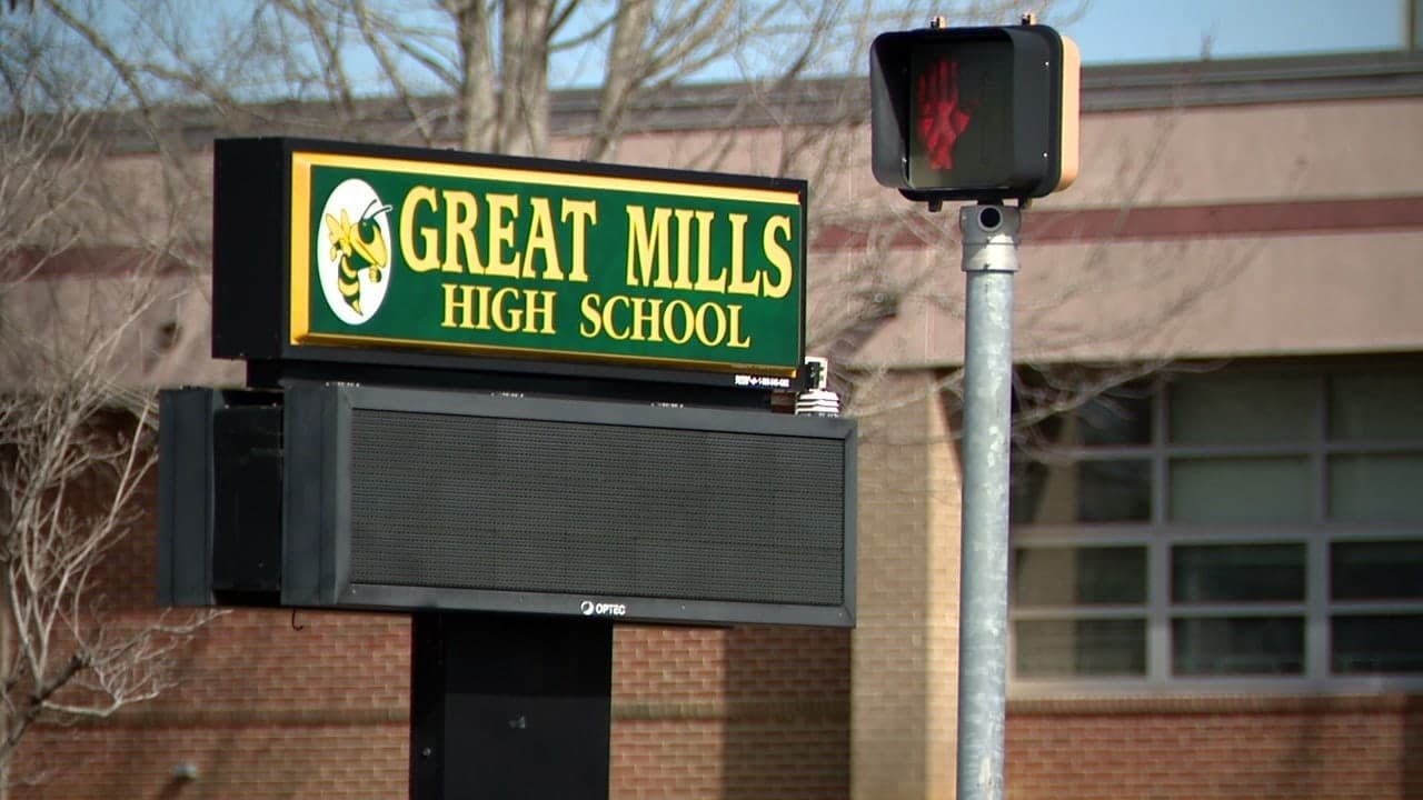 Maryland teen charged as adult for alleged stabbing in high school bathroom
