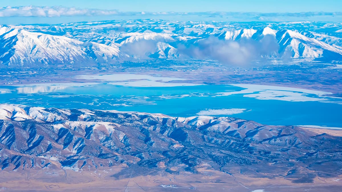 Great Salt Lake Hides Massive Freshwater Reservoir, Study Reveals