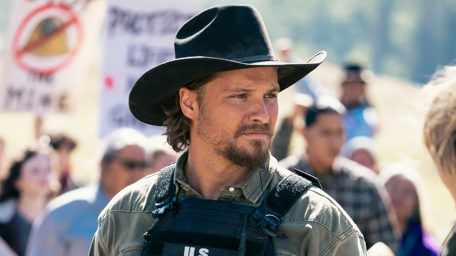 Marshals Kills Off Major Yellowstone Character In Series Premiere: 'Tragedy Tends To Find Kayce,' EP Explains - TVLine