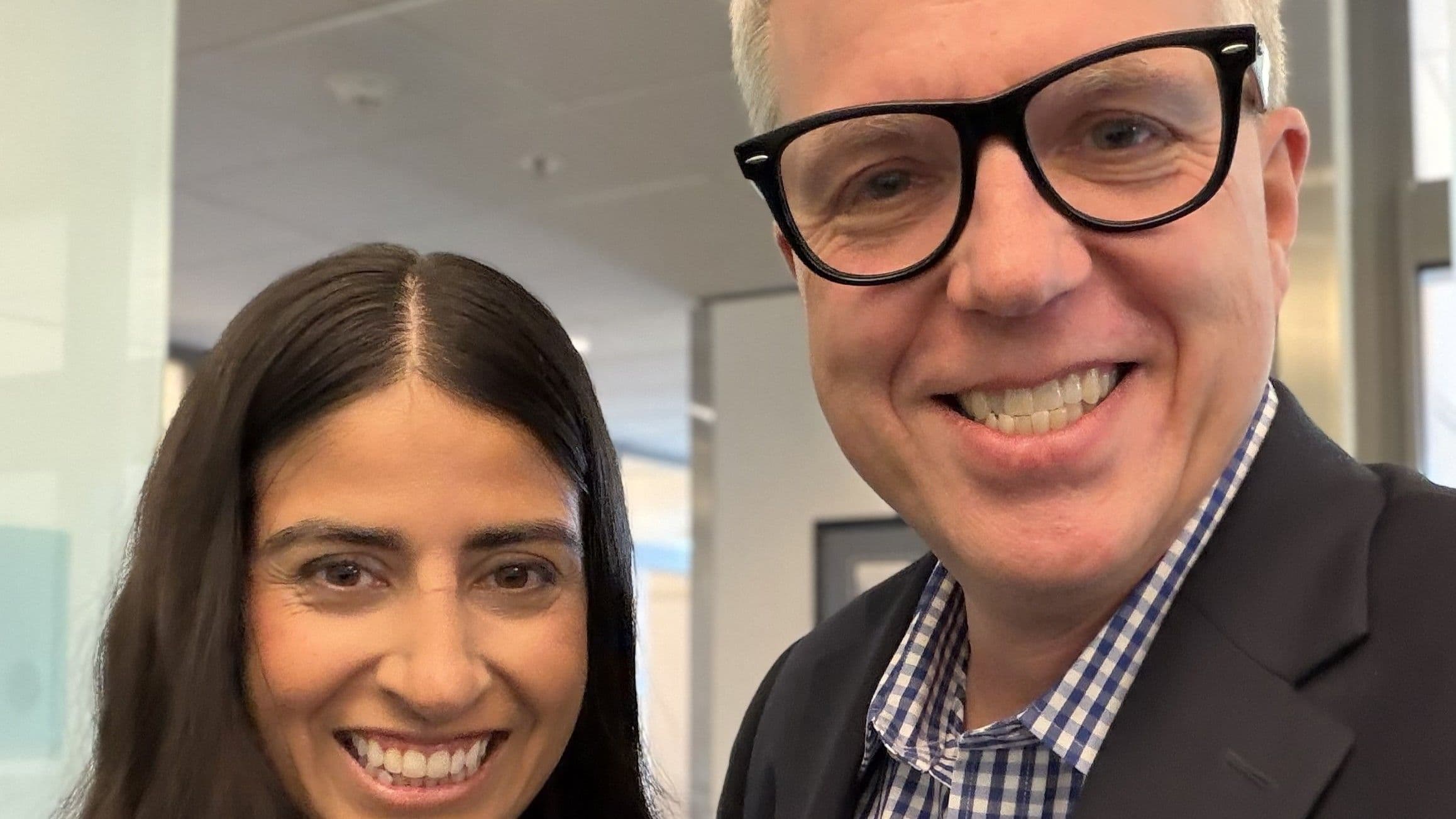 Xbox CEO meets with Larry Hyrb, aka Major Nelson