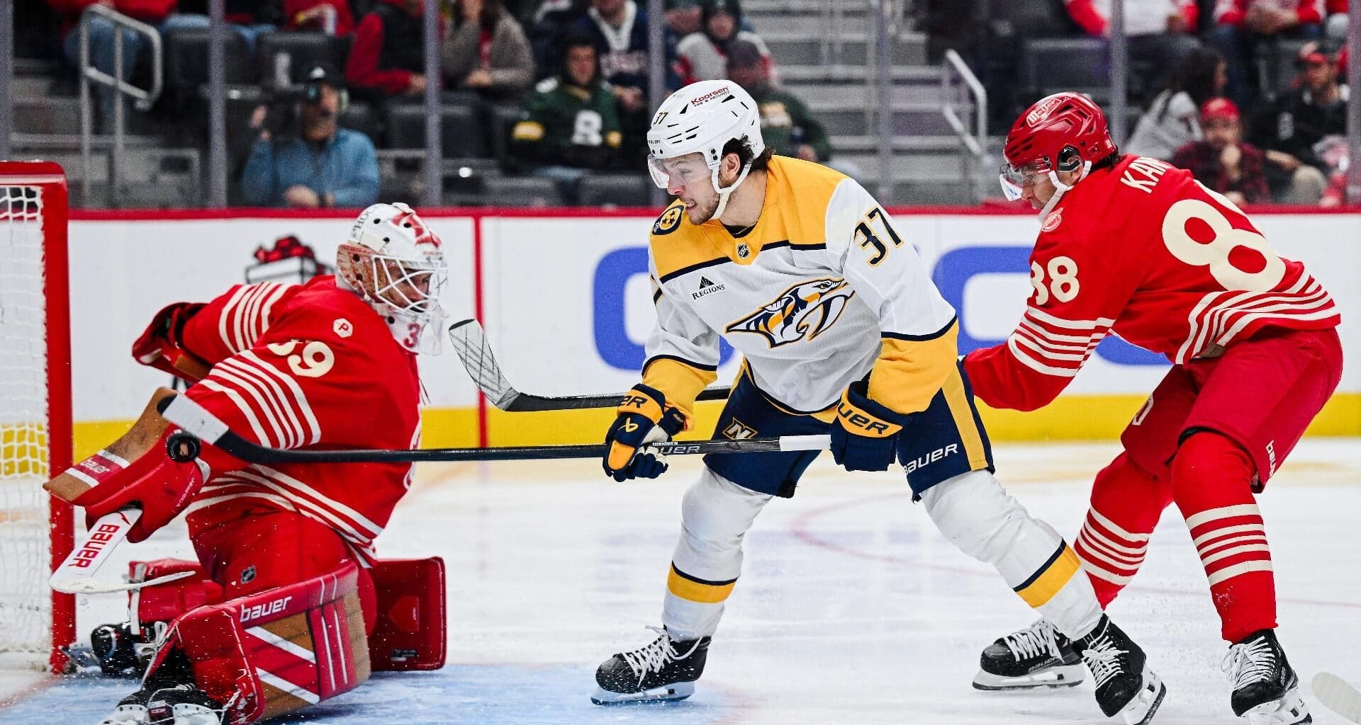 NHL delivers Monday matinee special as Red Wings visits Predators, and here's our single-game parlay pick