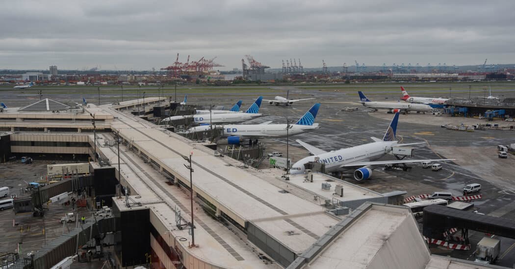 Serial Stowaway Is Said to Be Arrested After Sneaking Onto a Plane Again