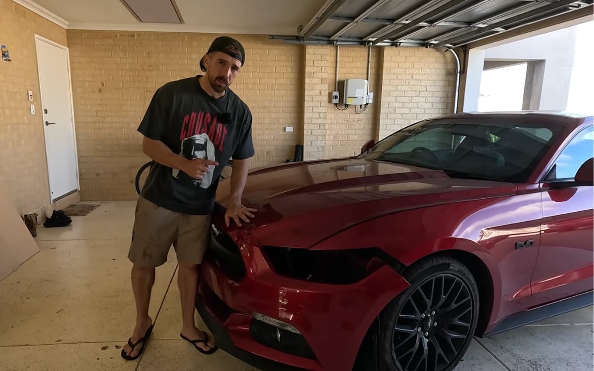 Man buys the cheapest V8 Ford Mustang in Australia and doubles its value in just a week - supercarblondie.com
