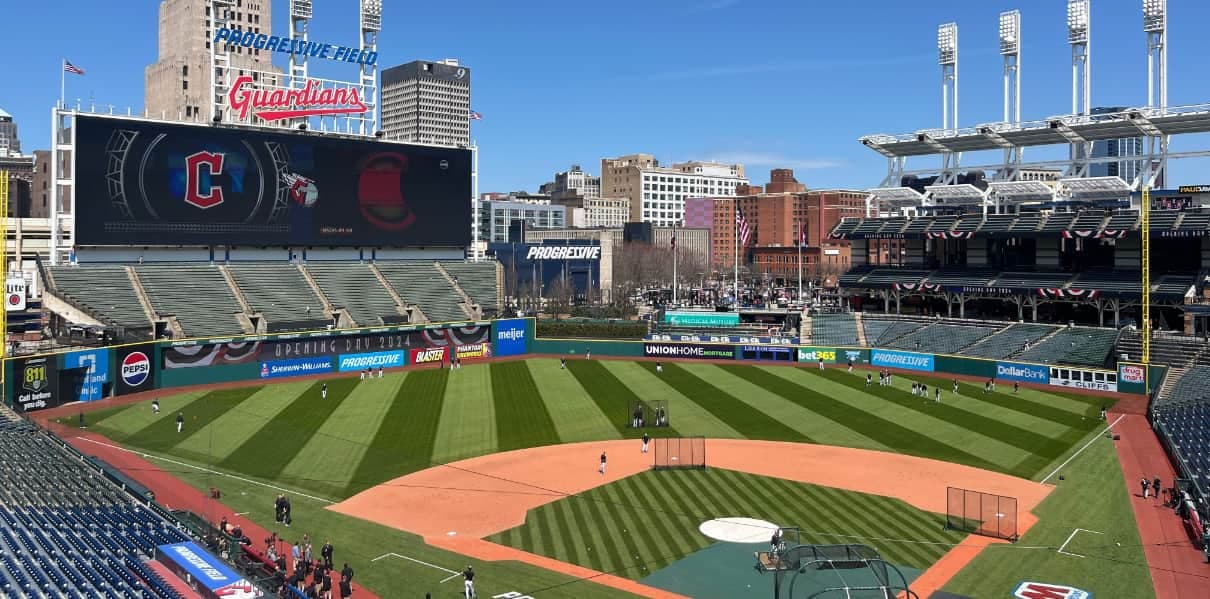 Chicago Cubs vs Cleveland Guardians: Lineups, Broadcast Info, and Key Storylines for Tonight's Series Finale in Cleveland