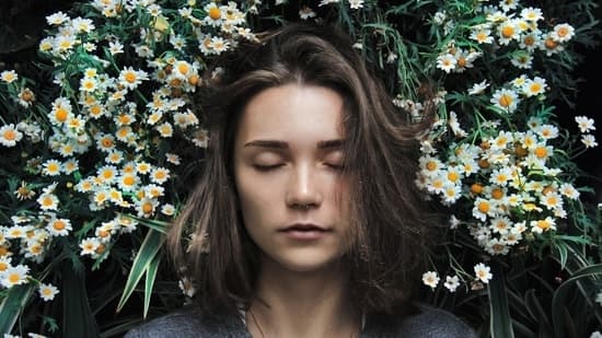 Did you know what happens if you sleep for ‘6 hours per night for 2 weeks'? Hyderabad neurologist explains