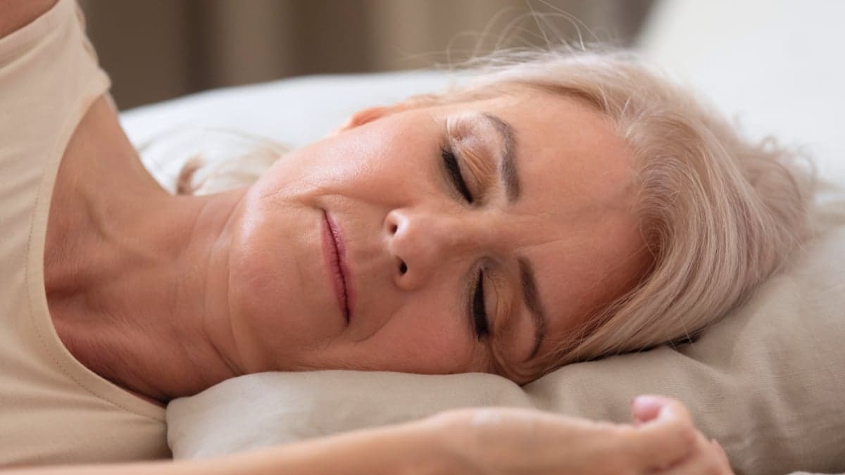 Consistent Bedtime Linked to Lower Heart Attack and Stroke Risk in New Sleep Study